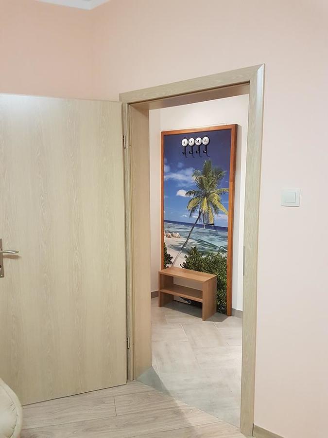 Apartmani Pod Nehajem เซนญ์ ภายนอก รูปภาพ
